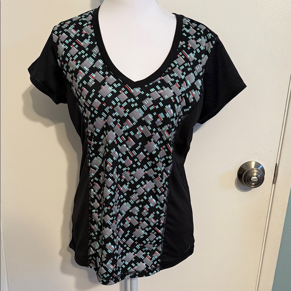 Chic Black and Gray Patterned Women's Top